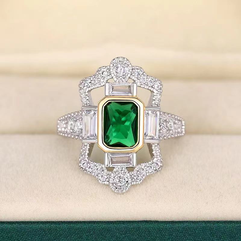 Strahlende Ringe, erhältlich in mehreren Stilen