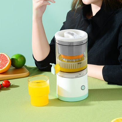 Portable electric citrus juicer with usb power supply - HotSeller.eu